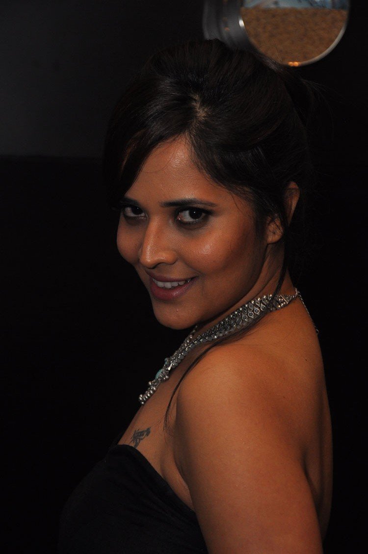 actress anasuya hot stills at winner movie pre release event southcolors 1