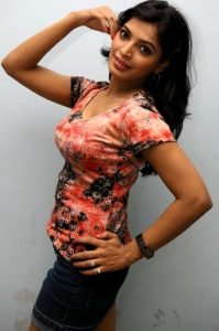actress sanchita shetty latest hot photoshoot stills southcolors 10