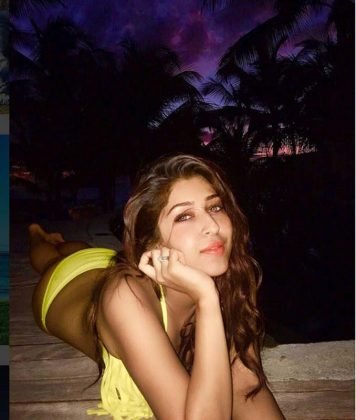 actress sonarika bhadoria hot latest photoshoot 5