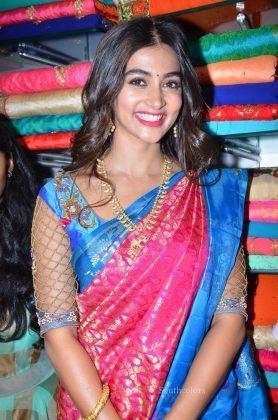 pooja hegde traditional saree photos southcolors 13