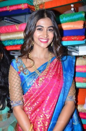 pooja hegde traditional saree photos southcolors 14