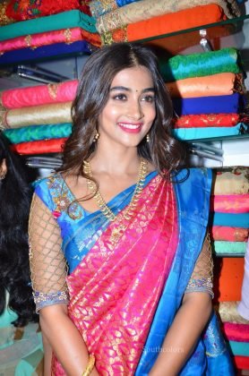 pooja hegde traditional saree photos southcolors 15