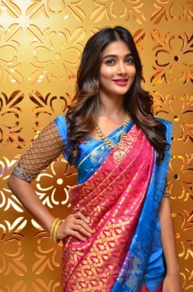 pooja hegde traditional saree photos southcolors 2