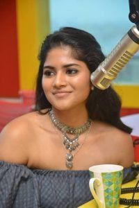 megha akash at radio mirchi 28