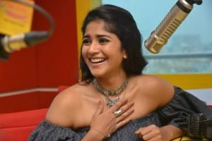 megha akash photos at radio mirchi 10