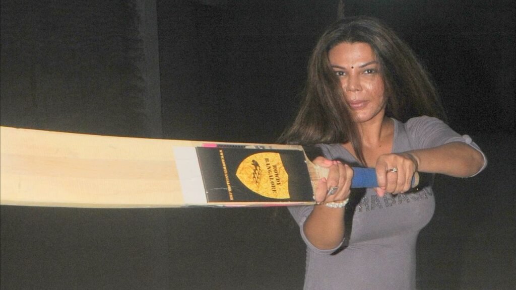 Actress Rakhi Sawant to Play Box Cricket League to Encourage Women Actress Rakhi Sawant to Play Box Cricket League to Encourage Women