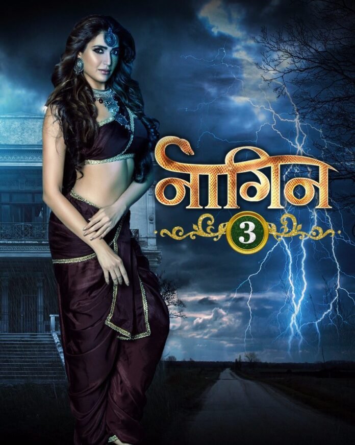 ekta-kapoor-shared-karishma-tanna-first-look-in-naagin-3 Ekta Kapoor Shared Karishma Tanna First look in Naagin 3