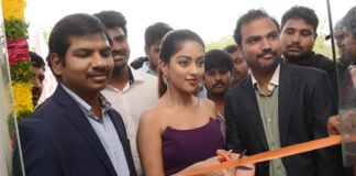 Anu Emmanuel Photos at Happi Mobiles Store Launch