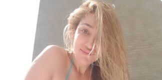 Actress Sofia Hayat Flaunts Her Sexy Body in BIKINI