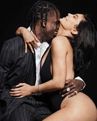 kylie jenner hot pose with boyfriend travis scott for gq magazine cover 2