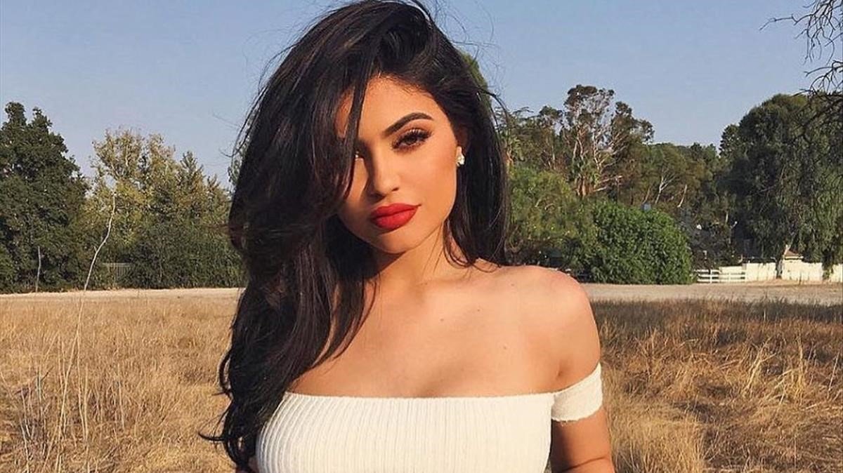 Kylie Jenner Tops 2018 Instagram Rich List