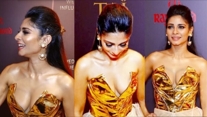 tanisha-mukherjee-deep-cleavage-show-at-weddingsutra-influencer-awards-2019 Tanisha Mukherjee Deep Cleavage Show at WeddingSutra Influencer Awards 2019